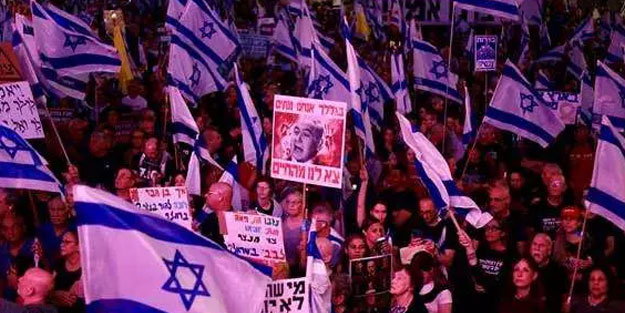 İsrail'de katil Netanyahu'ya öfke seli