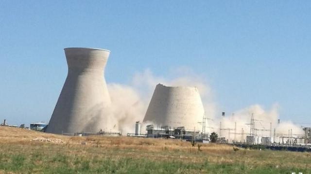 İsrail’de soğutma kulesi çöktü 