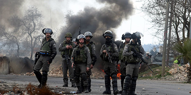 İsrail’den Filistin kurumlarına baskın