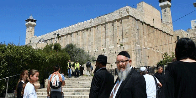 İsrail’den Filistin’de skandal adım! Caminin kimliğini değiştirmeye çalışıyorlar