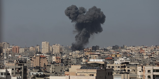 İsrail'den Gazze'ye hava saldırısı