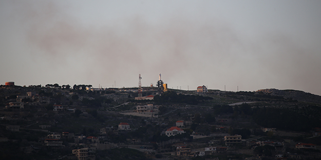 İsrail'den Lübnan'a hava saldırısı! 3 sivil öldü