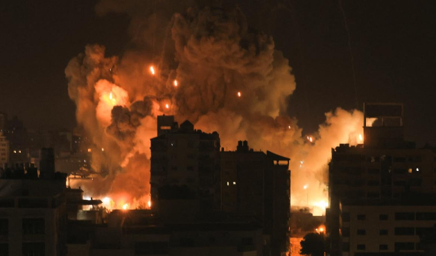 İsrail'den Lübnan'a intikam saldırısı! Hizbullah'a 4 noktadan bombalar yağdırdı