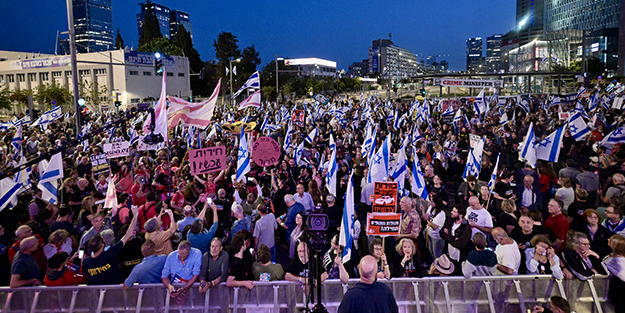 İsrail'den vatandaşlarına uyarı! 'O ülkeye seyahat etmeyin'