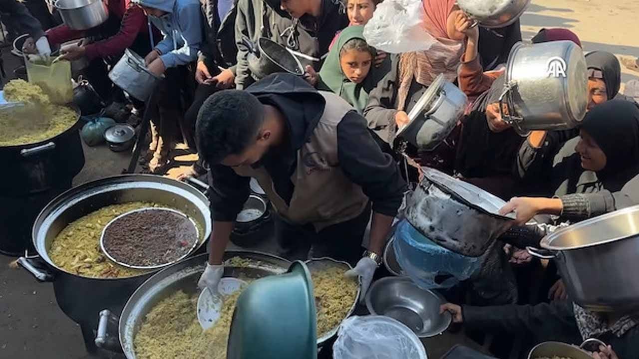 İsrail'den yardım kuruluşlarına yeni engel: MSF'den "Gazze'ye erişim kesilebilir" uyarısı!