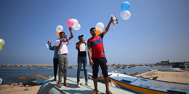 İsrail’den yine skandal! Gazzeliler toplandı