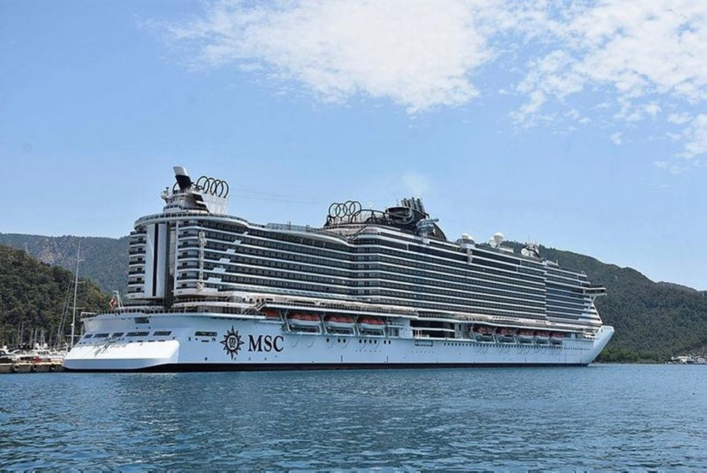 İsrail’e gidiyordu rotasını Marmaris'e çevirdi