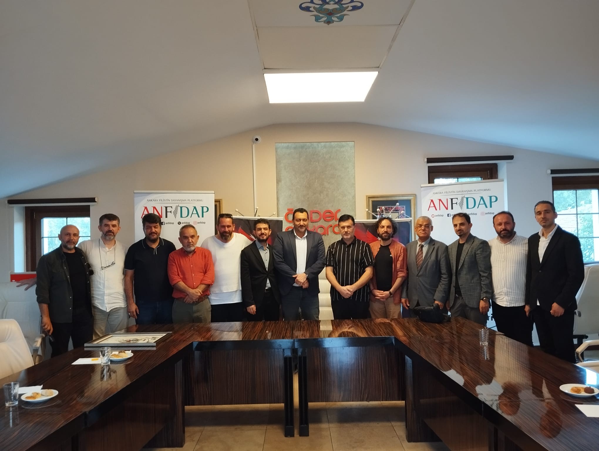 İsrail’in gazeteci katliamları ANFİDAP’ta lanetlendi!