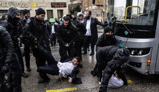 İsrail'in köpekleri yetersiz kaldı! "Askere gidersek köpeklerle eşit oluruz" dediler