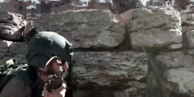 İsrailli komutandan büyük alçaklık! İbranice dua okudu ve...