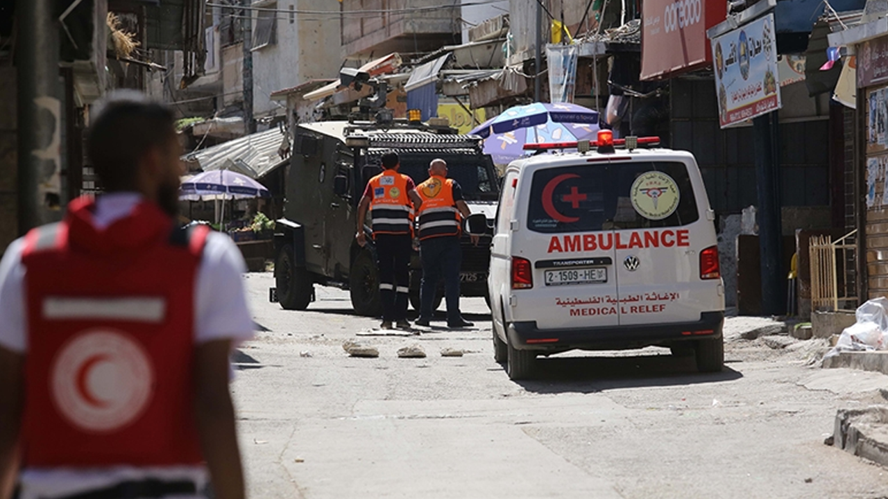 İsrailliler Batı Şeria'da bir Filistinliyi öldürdü