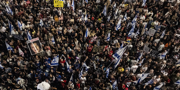 İsrailliler Netanyahu'ya karşı ayaklandı! Katil Netanyahu'ya protesto şoku