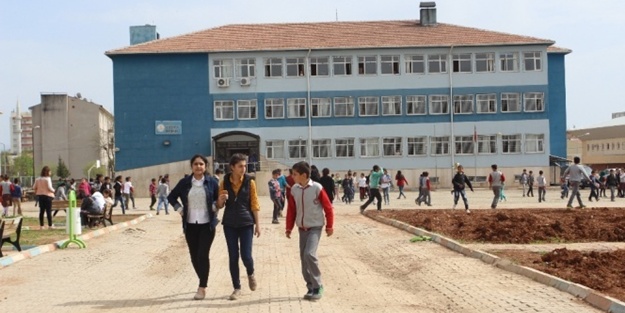 İşsizler bu haber size... Okullarda 60 bine yakın personel istihdam edilecek