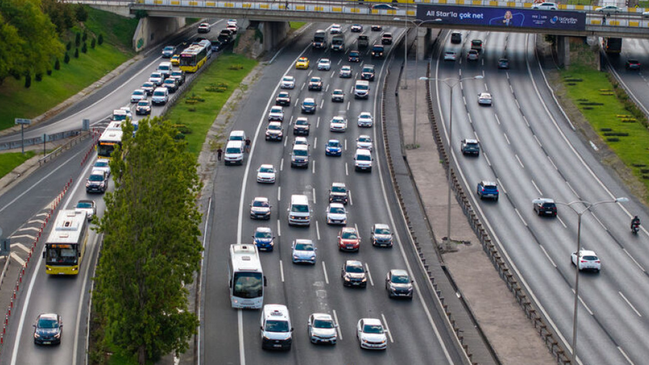 İstanbul Anadolu Yakası'nda trafik kilit