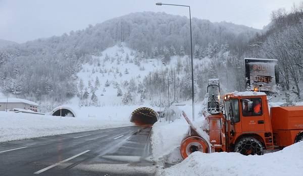 İstanbul Ankara yolu trafiğe açıldı mı?