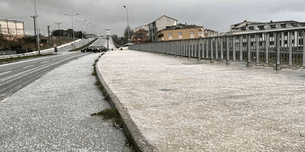 İstanbul Arnavutköy beyaza büründü