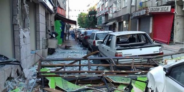 İstanbul Bakırköy'de doğalgaz patlaması!