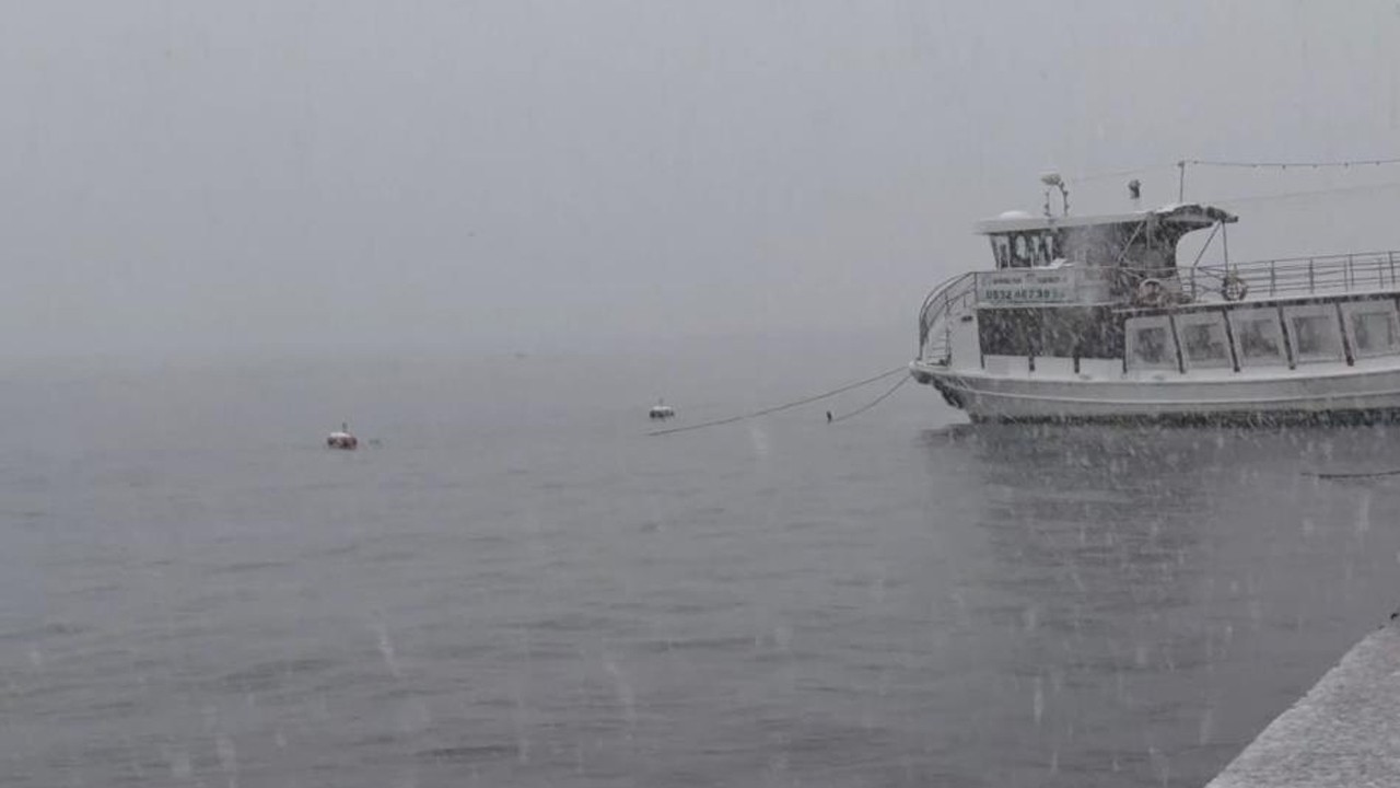 İstanbul boğazı çift yönlü olarak trafiğe kapatıldı