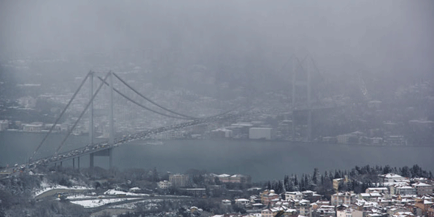 İstanbul Boğazı geçişlere kapatıldı