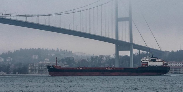 İstanbul Boğazı gemi trafiğine kapatıldı