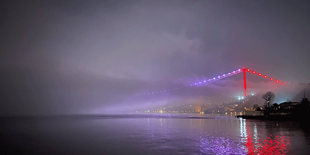 İstanbul Boğazı gemi trafiğine kapatıldı