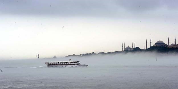 İstanbul Boğazı gemilere kapandı
