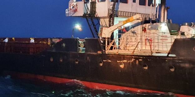 İstanbul Boğazı girişinde gemi kazası!