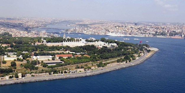 İstanbul Boğazı trafiğe kapatıldı
