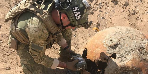 İstanbul Boğazı'nda ağa takıldı! SAS timleri imha etti