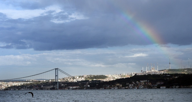 İstanbul Boğazı'nda kartpostallık görüntüler