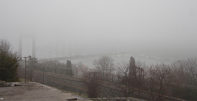 İstanbul Boğazı'nda sis etkili
