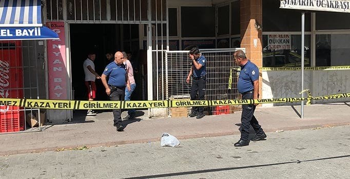 İstanbul Büyükçekmece'de yan baktın kavgası kanlı bitti