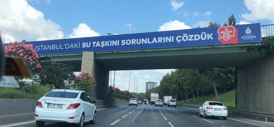 İstanbul dakikalar içinde göle döndü! Çözdüğün hali bu mu Ekrem?