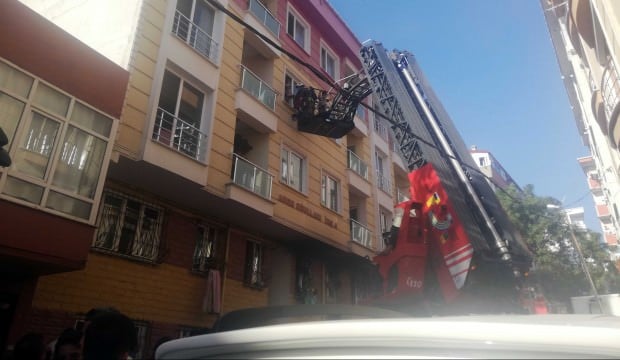 İstanbul Esenyurt'ta yangın: Çok sayıda kişi mahsur kaldı