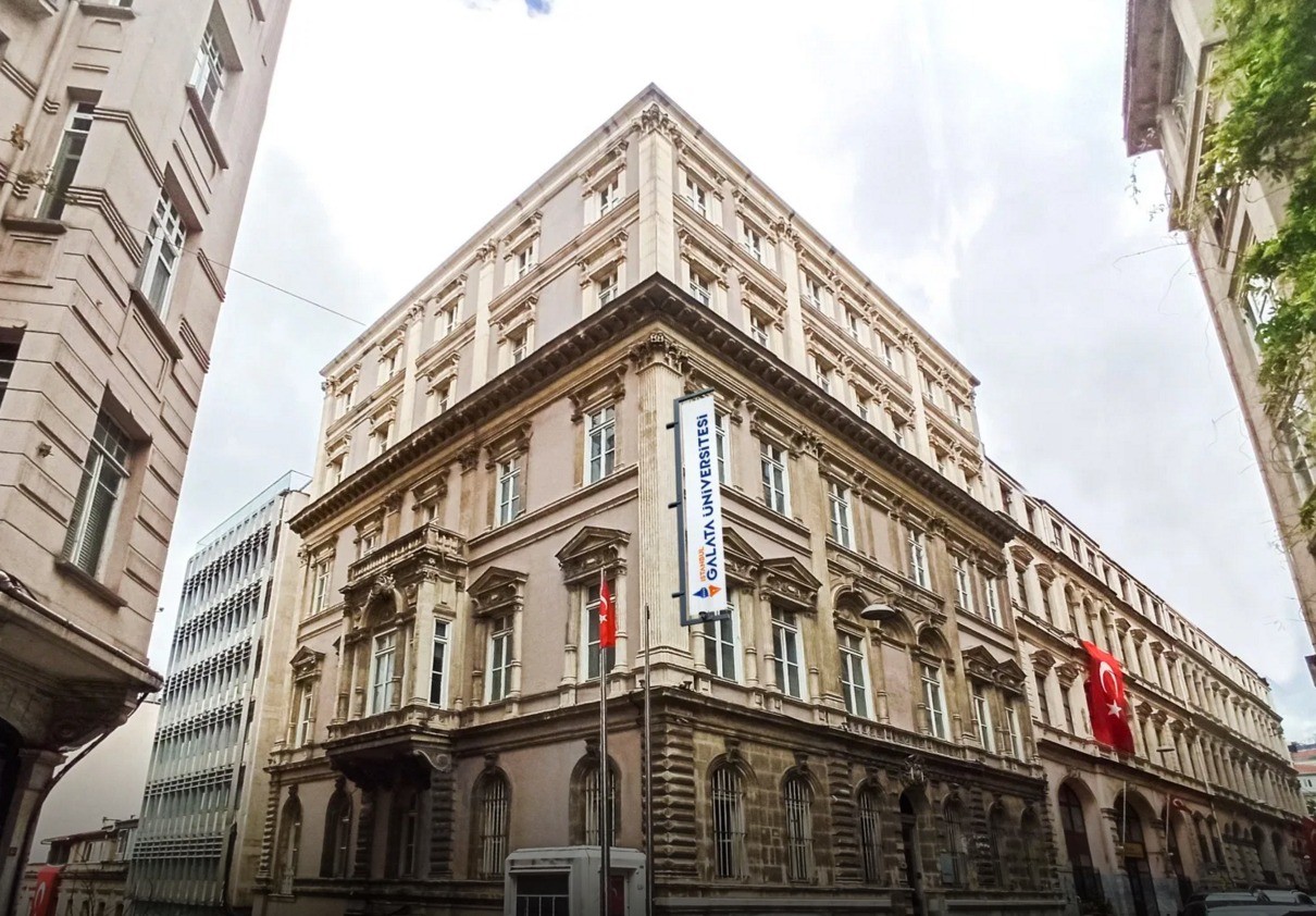 İstanbul Galata Üniversitesi 38 Öğretim Üyesi alıyor