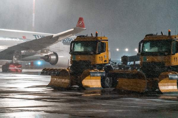 İstanbul Havalimanı’nda uçuşlar kesintiye uğramadı