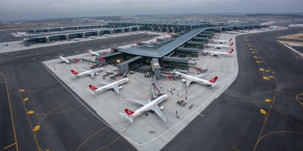 İstanbul Havalimanı'ndan müthiş başarı! Dünya devlerini geride bıraktı
