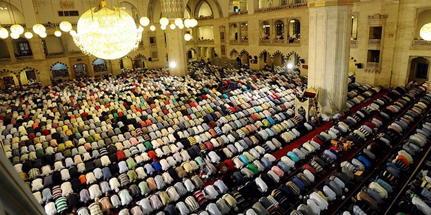İstanbul için cuma namazı vakti