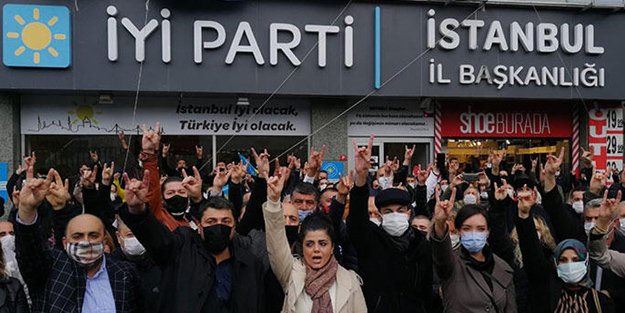 Partililer ayaklandı! İYİ Parti'de istifa sesleri