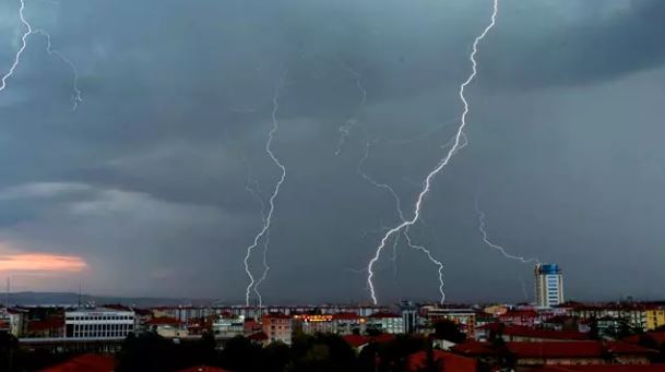 İstanbul, İzmir ve 5 ilde alarm! Çok kuvvetli geliyor