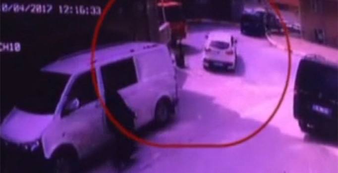 İstanbul Kağıthane'de pompalı tüfekle gasp