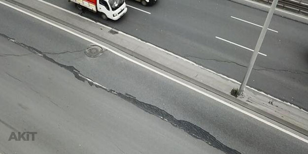 E-5'te büyük tehlike! Yol trafiğe kapatıldı