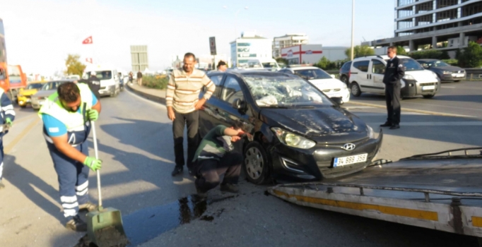 İstanbul Maltepe'de trafik kazası: 4 yaralı