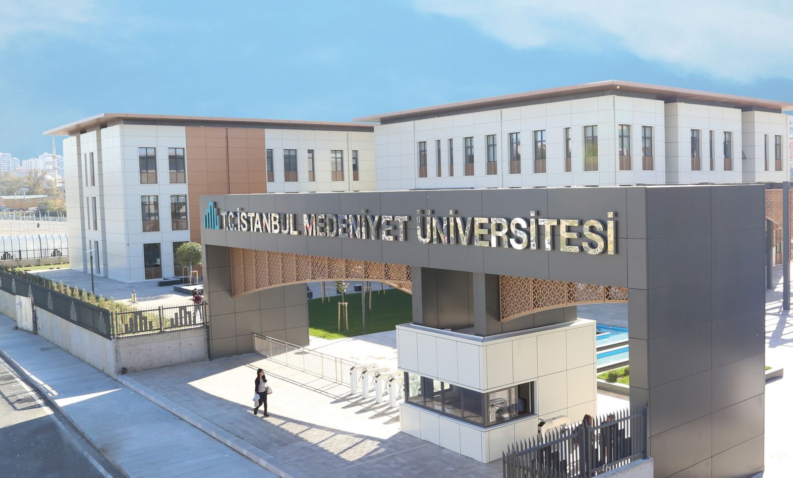 İstanbul Medeniyet Üniversitesi 39 Öğretim Üyesi alıyor