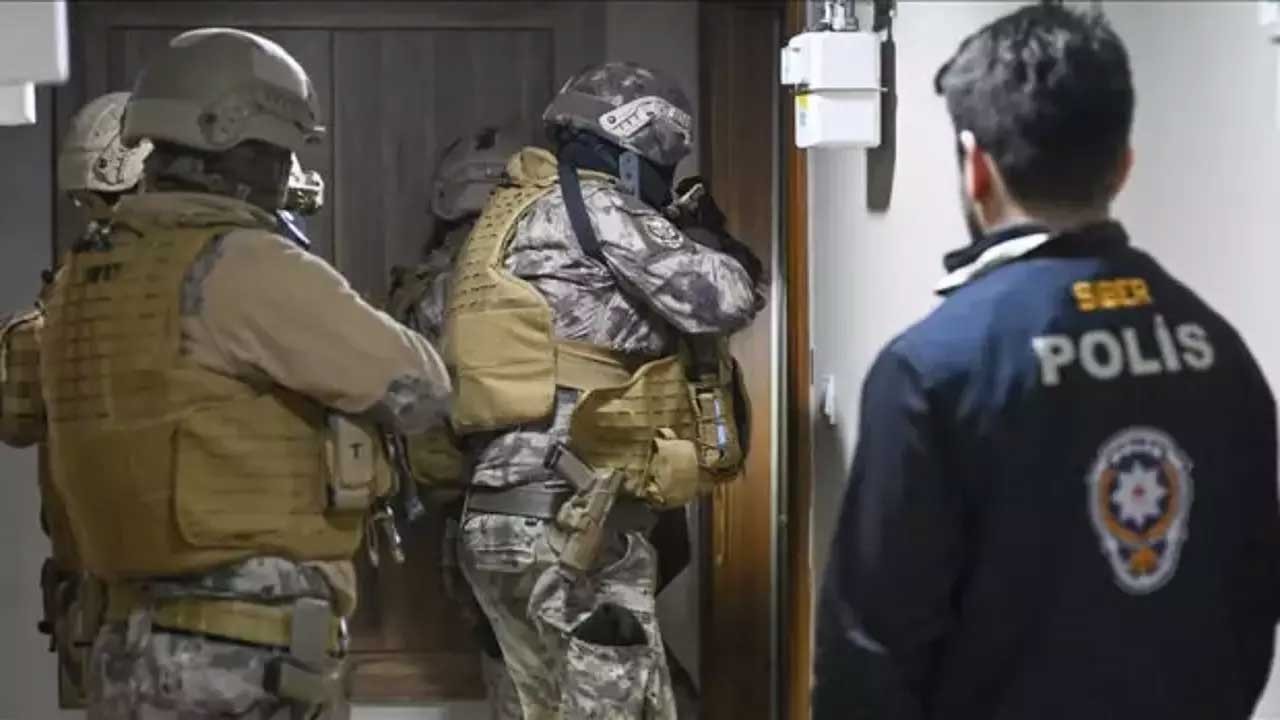 Türkiye yeni güne dev operasyonla başladı