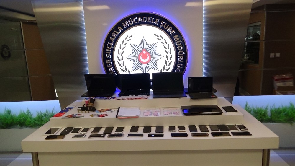 İstanbul merkezli 3 ilde yasa dışı bahis operasyonu: 44 gözaltı 