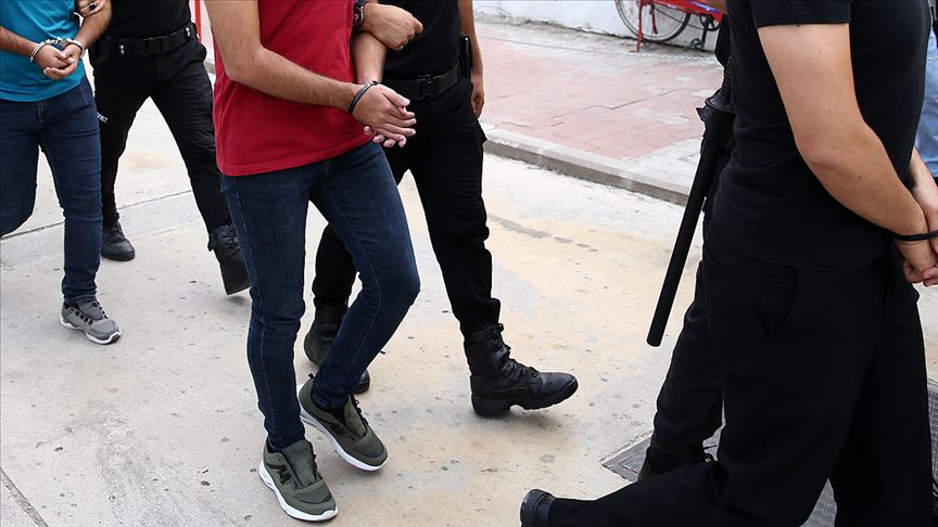 İstanbul merkezli 54 il ve KKTC'de FETÖ operasyonu: 141 astsubay yakalandı