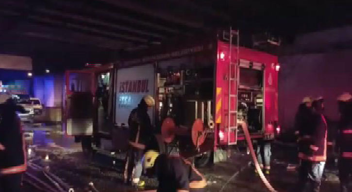 İstanbul otogarda yangın