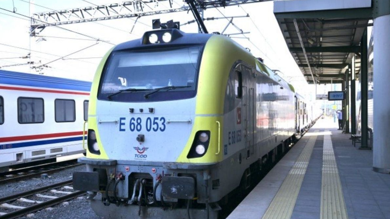 İstanbul-Paris turistik treni yola çıktı!