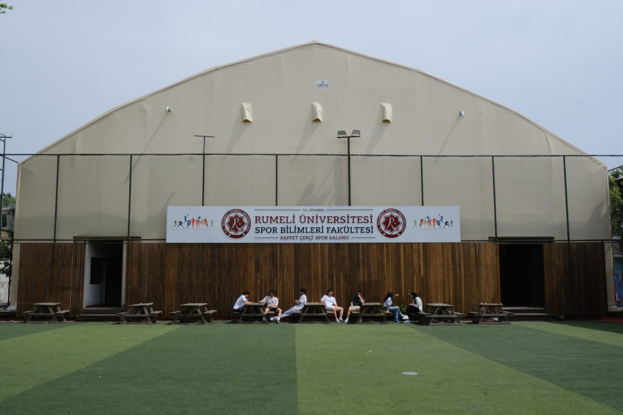 İstanbul Rumeli Üniversitesi En Çok Tercih Edilen Vakıf Üniversitesi Oldu